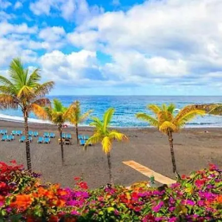 Holiday home Stunning 2-bed House In Puerto de la Cruz (Tenerife)