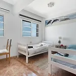 2-bed House Sleeps 4 With Free Parking