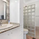 2-bed House Sleeps 4 With Free Parking Tatil Evi Puerto de la Cruz (Tenerife)