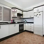 2-bed House Sleeps 4 With Free Parking Tatil Evi Puerto de la Cruz (Tenerife)