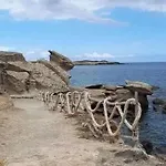 2-bed House Sleeps 4 With Free Parking Tatil Evi *