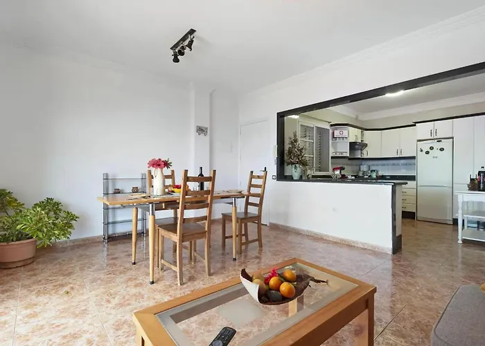 2-bed House Sleeps 4 With Free Parking Prázdninový dům