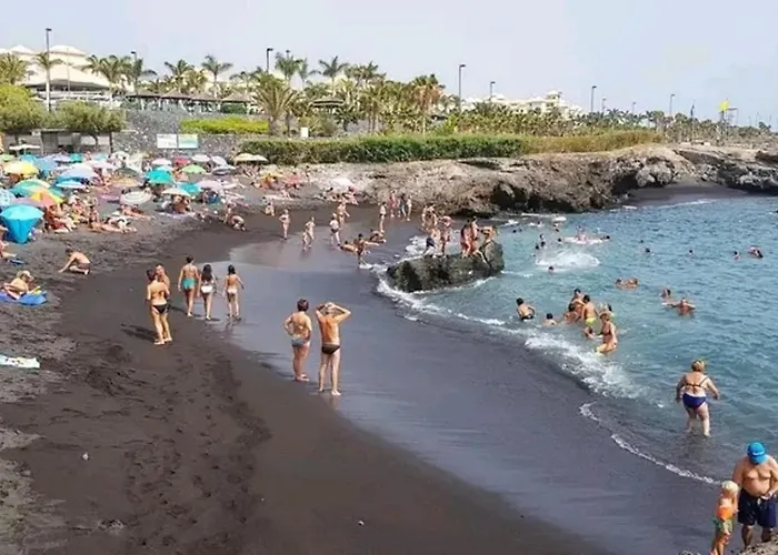 2-bed House Sleeps 4 With Free Parking Puerto de la Cruz (Tenerife)