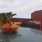 Ferienhaus 2-bed House Sleeps 4 With Free Parking Puerto de la Cruz (Tenerife)